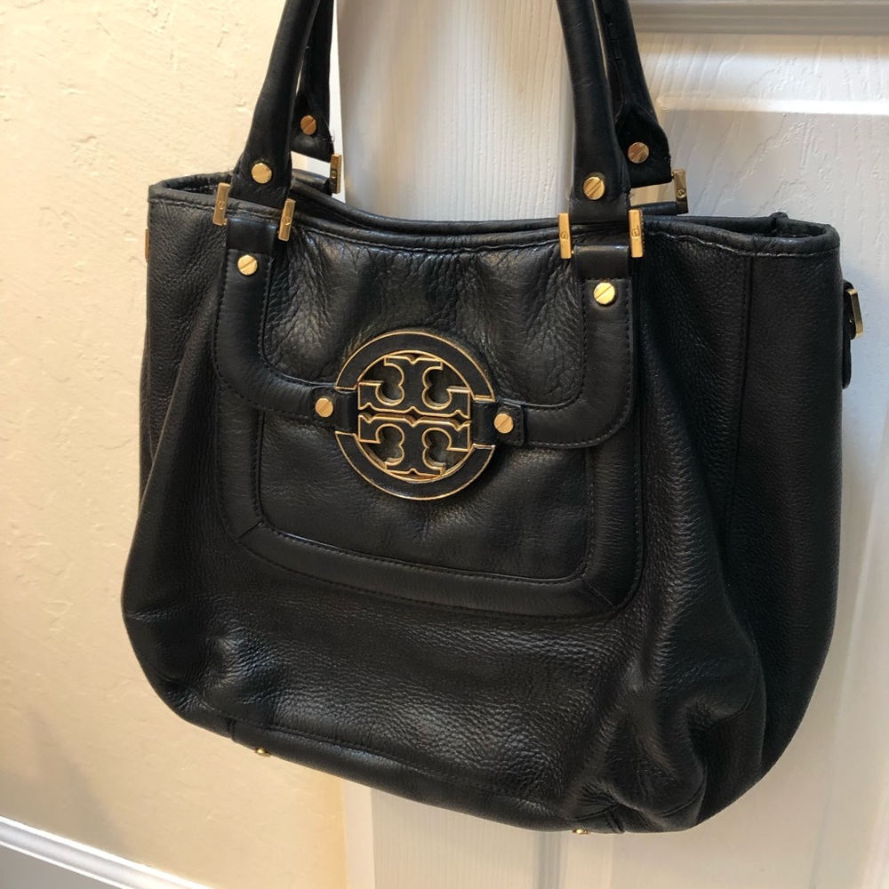TORY BURCH BLACK AMANDA BAG